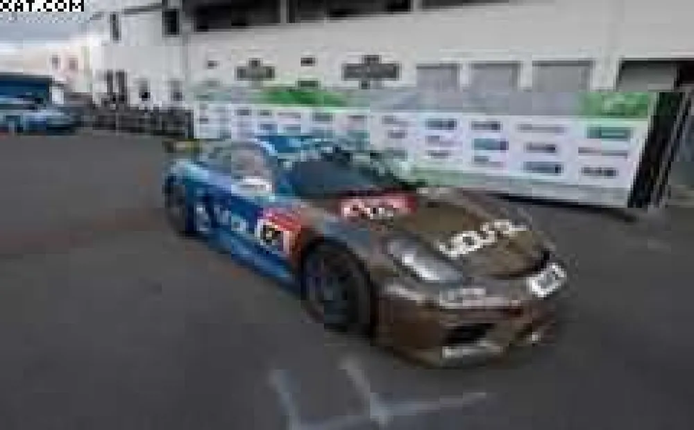 Beperkt Aanbod PORSCHE 718 CAYMAN GT4 CLUBSPORT N°420 FOUR MOTORS BIOCONCEPT-CAR WINNER CLASSE