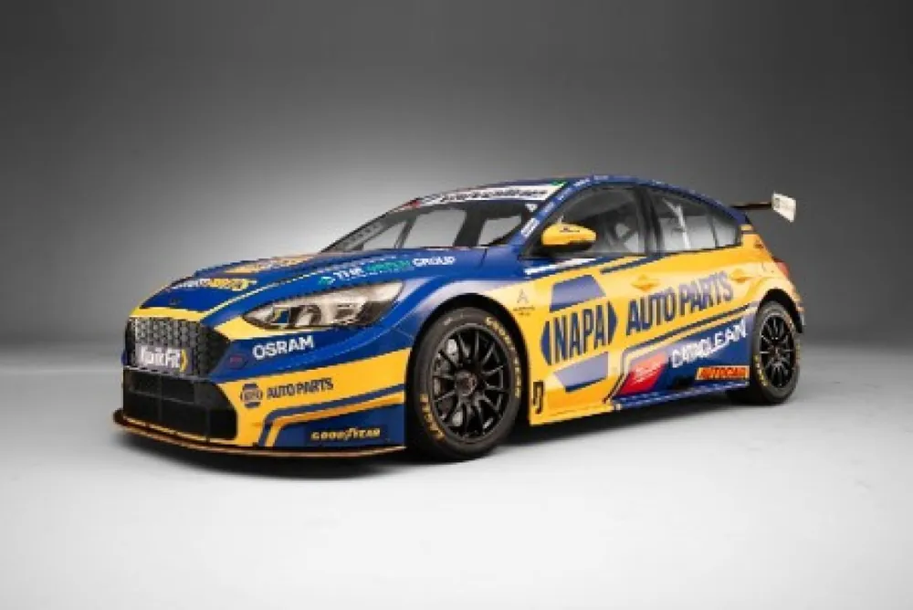 Gratis Retour FORD FOCUS N°116 NAPA RACING UK -WINNER RACE 1&RACE 2DONINGTON PARK BTCC 2025