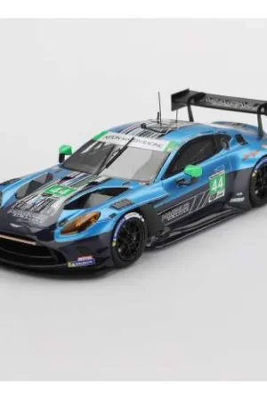ASTON MARTIN VANTAGE GT3 EVO 44 MAGNUS RACING 2025 IMSA DAYTONA 24HRS Uitverkoop