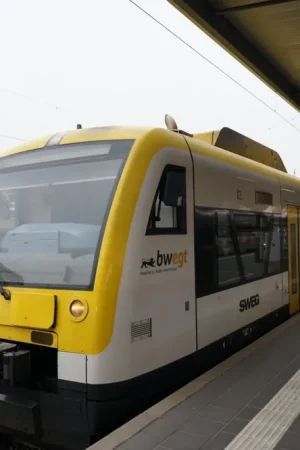Express Levering Piko 40863 N Dieseltreinstel RegioShuttle 1 SWEG VI, inclusief PIKO geluidsdecoder