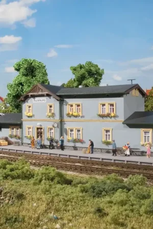Laatste Versie Auhagen 11329 H0 Station Radeburg