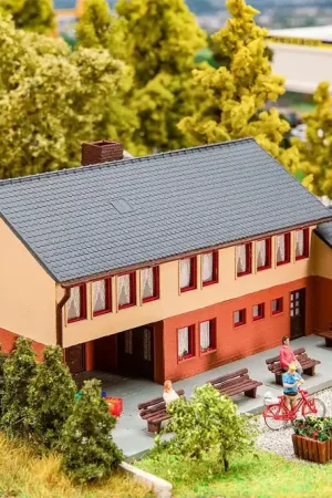 Actieprijs Faller 131319 H0 Gemeenschapscentrum